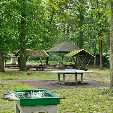 Knaus Campingpark * Λειψία